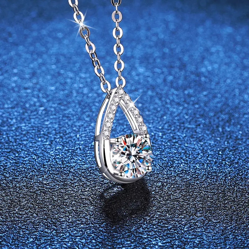 925 Sterling Silver Necklace with 1Carat Moissanite Stone